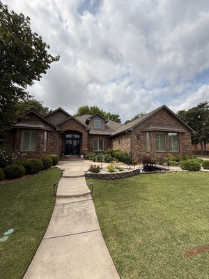 Exterior Window Cleaning Service in Edmond OK