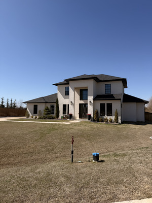 Residential Window Cleaning Service in Edmond Oklahoma